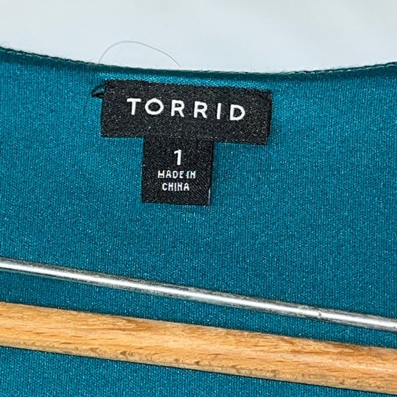 TORRID 1 Short Sleeves BLUE DRESS KNIT A LINE midi Sweetheart neck, Flared Skirt - Picture 2 of 14